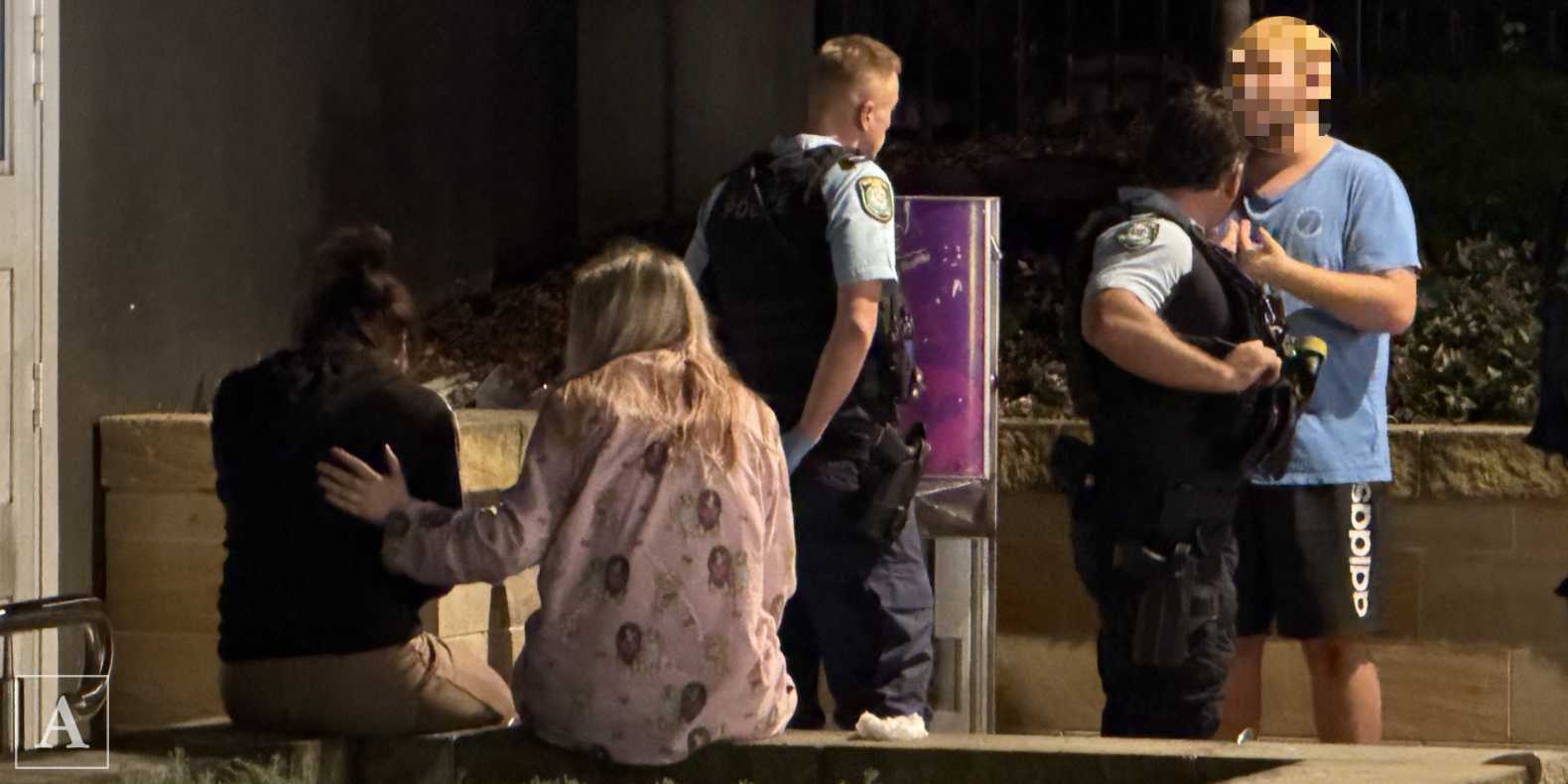 Woman assaulted at bus stop at Dee Why Woman assaulted at bus stop at Dee Why