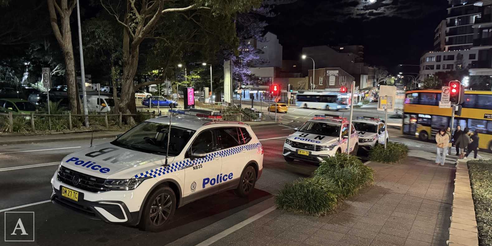 Woman assaulted at bus stop at Dee Why Woman assaulted at bus stop at Dee Why
