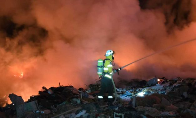Tip fire at Kimbriki